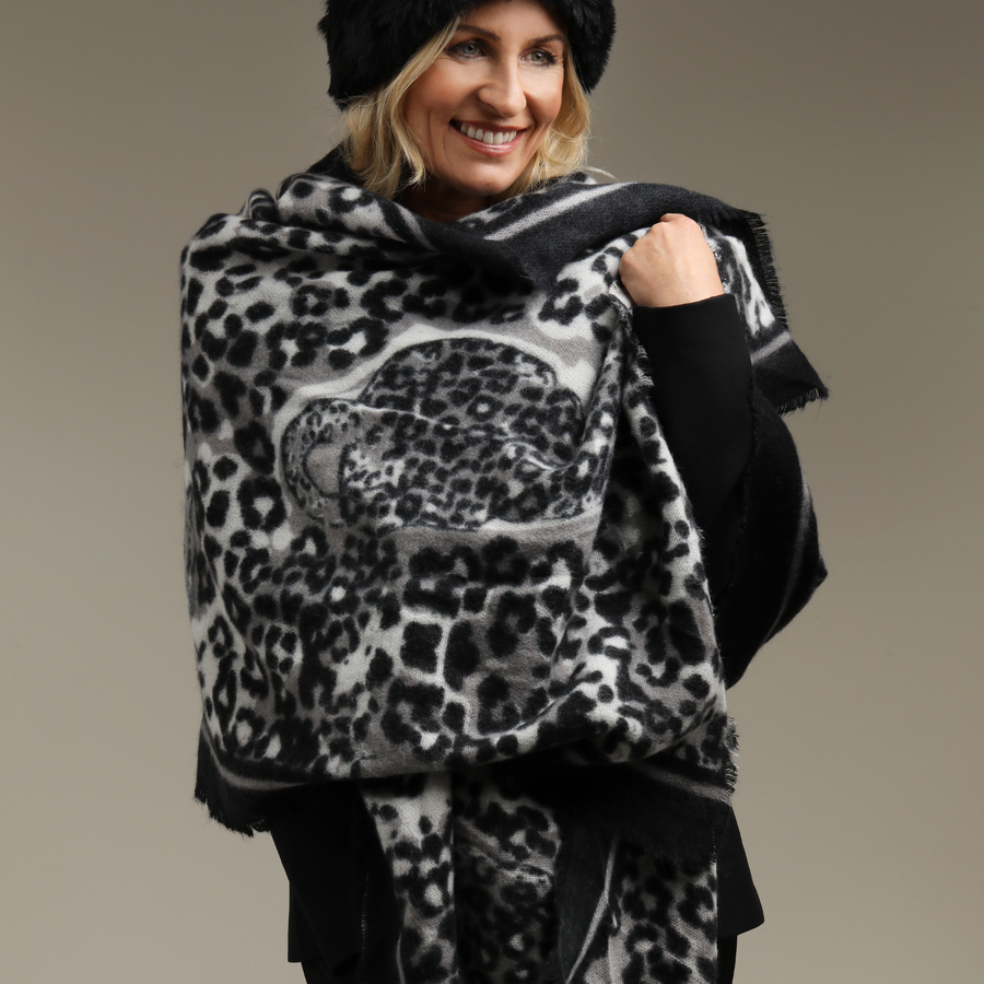 Wildcat Large Rectangular Scarf