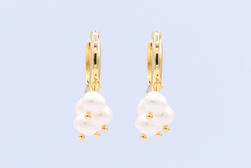 Pearl Scatter Hoop Earring